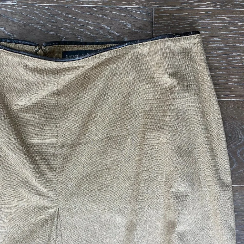 Banana Republic Khaki A-line Skirt | 14
